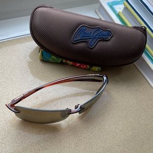 Maui Jim Lighthouse Sunglasses w/ Case